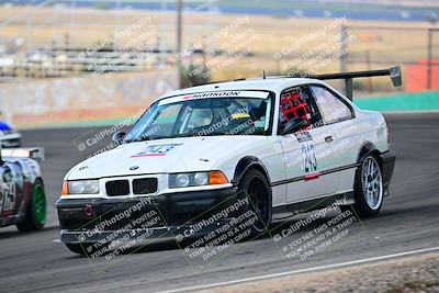 media/May-04-2025-Lucky Dog Racing (Sun) [[21629467aa]]/Turn 4 (10-1045am)/Front/